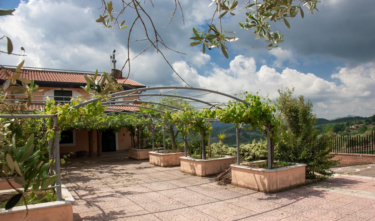 Lisandro Wine Resort Apartments Caserta Castel Campagnano Exterior photo