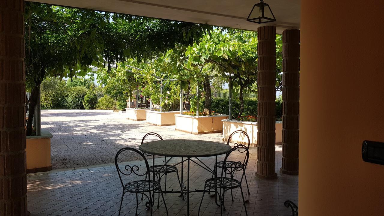 Lisandro Wine Resort Apartments Caserta Castel Campagnano Exterior photo